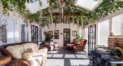 Historic Canal Home on Nature Preserve