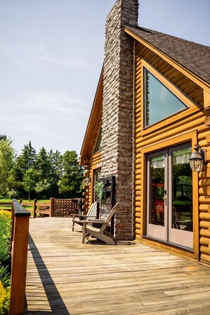 Suite | 4 bedrooms, Internet - Private Luxury Log Cabin (New Hope)