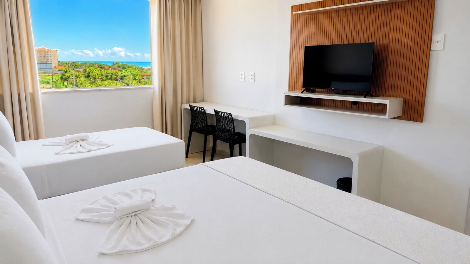 Habitación económica doble, vistas a la playa