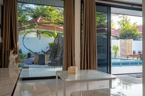 Immagine non classificata, 5 di 32, pulsante