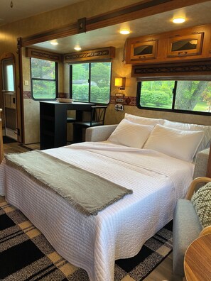 1 bedroom, Internet, bed sheets