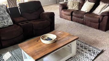 TV, offices