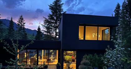 Luxury Modern Mountain Home