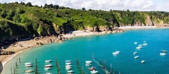 La Petite Raguenne, sea and countryside