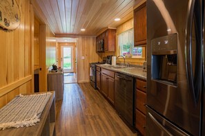 微波爐、焗爐、洗碗機