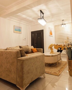 Immagine non classificata, 3 di 14, pulsante