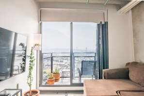 Nicht klassifiziertes Bild, 2 von 32, Schaltfläche