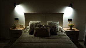 Blackout curtains, iron/ironing board, free WiFi - Las Casucas de Somavía  (San Miguel de Aguayo)