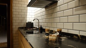 Private kitchen - Las Casucas de Somavía  (San Miguel de Aguayo)