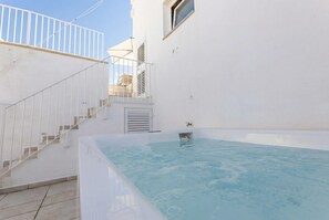 Outdoor spa tub - Dimora Suite Platino - Gallipoli (Gallipoli)