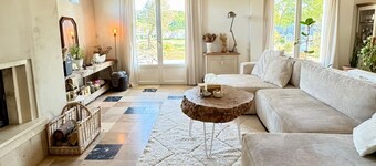 Maison chaleureuse au bord de la Mayenne