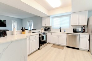 Fridge, microwave, oven, stovetop - Paradise by the Gulf - Unit B - 460 steps to the beach~Private Heated Swim Spa (Indian Rocks Beach)