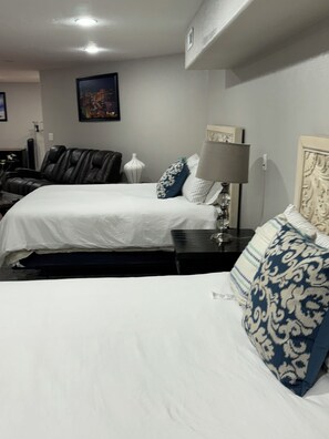 Unclassified image, 3 of 14, button - Red Rock Retreat Cozy Private Studio (Gallup)