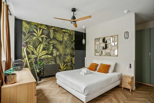 Apart Daire | 4 yatak odası, İnternet 