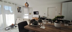 Unclassified image, 2 of 21, button - La Perle des Vignes - Between city and wine! (Perrigny-lès-Dijon)