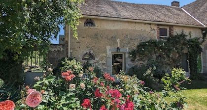 Charming country house with garden - 7 guests