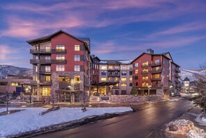 Exterior - 2 Bedroom Presidential, Club Wyndham Avon, Sleeps 8, March Ski Week! (Avon)