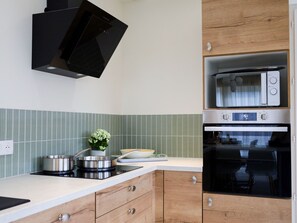 Fridge, microwave, dishwasher