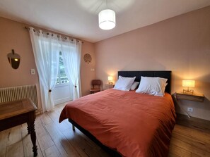 5 bedrooms, free WiFi