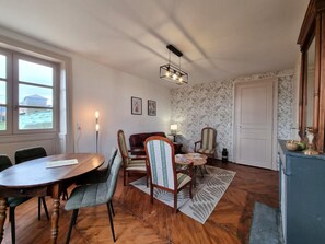Interior - Cottage, pets allowed - 14 guests between Pilat and Lyonnais (Saint-Romain-en-Jarez)