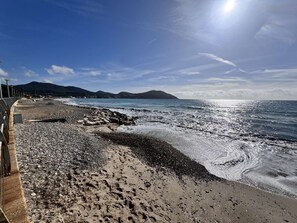 On the beach - Studio with stunning sea view - 2 guests (Saint-Cyr-sur-Mer)