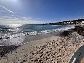 On the beach - Studio with stunning sea view - 2 guests (Saint-Cyr-sur-Mer)