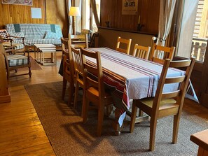 Interior - Spacious apartment with parking - 8 guests (Les Gets)