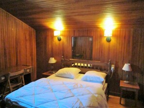4 bedrooms, free WiFi - Spacious apartment with parking - 8 guests (Les Gets)