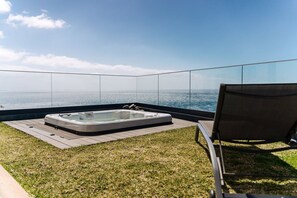 Terrace/patio - GuestReady - Stay with stunning views (Santa Cruz)