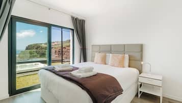 1 bedroom, iron/ironing board, internet, bed sheets