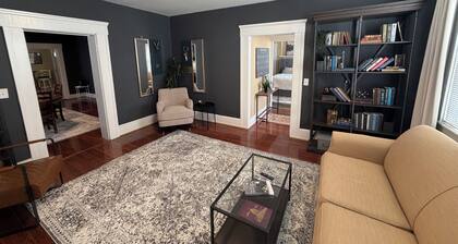 A stylish and quiet, comfortable space with full house accommodations