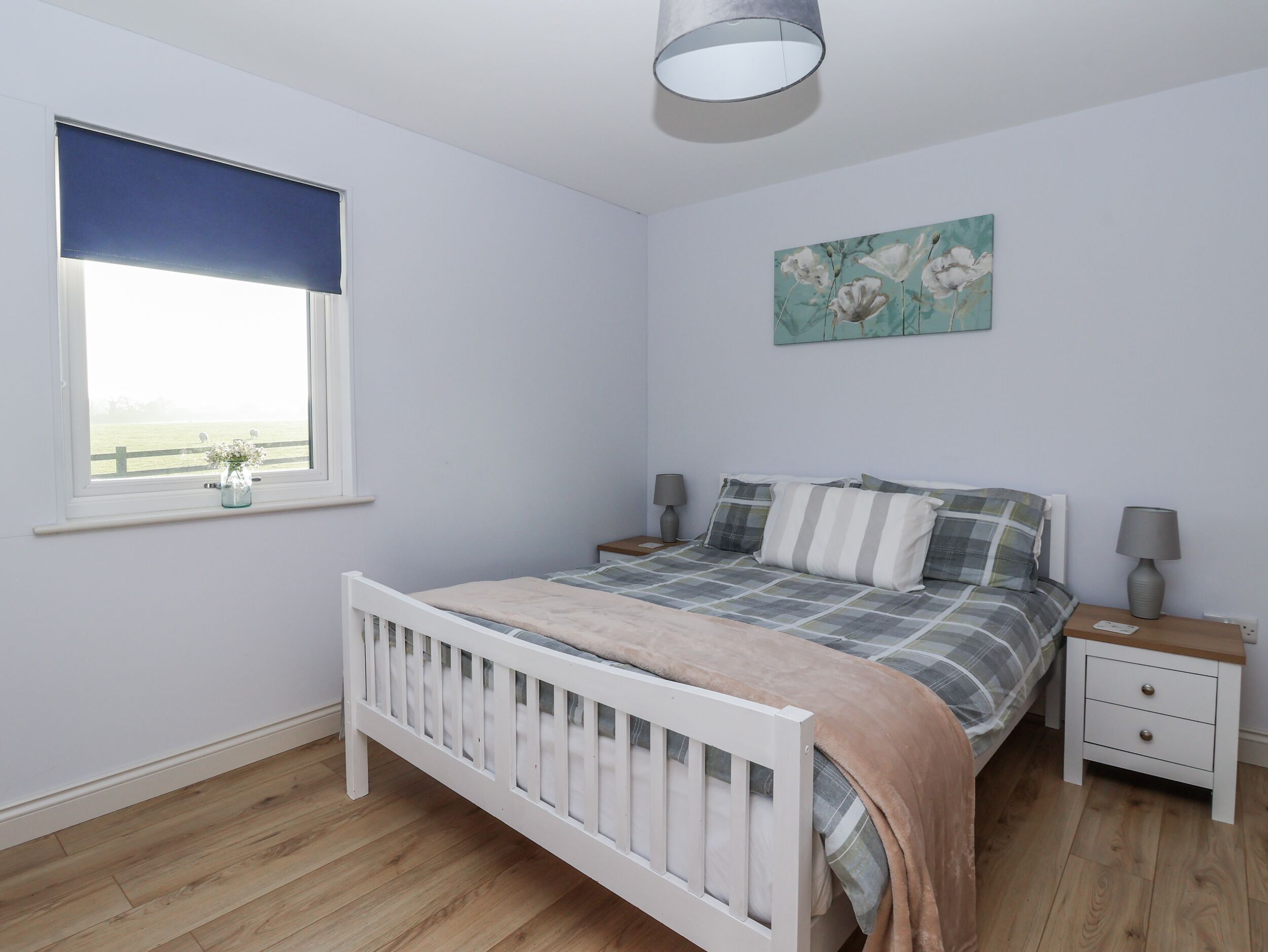 2 bedrooms, individually decorated, individually furnished, free WiFi
