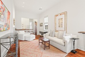 Imagen sin descripción, 4 de 21, botón