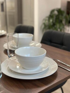 Unclassified image, 4 of 64, button - Walkable to SoFi, Intuit Dome, Kia Forum World Cup (Lennox)