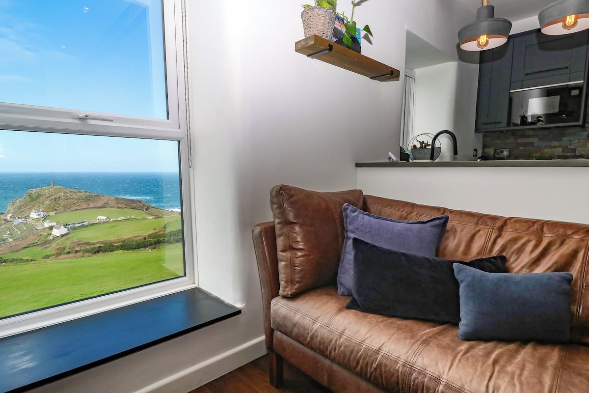 Cottage | Front of property