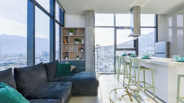Phòng Suite Club, quang cảnh thành phố | Khu phòng khách