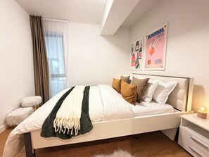 Comfort Apartment, 2 Bedrooms, Patio - Cozy Forrest-side 2BR - Parking & Patio (Brașov)