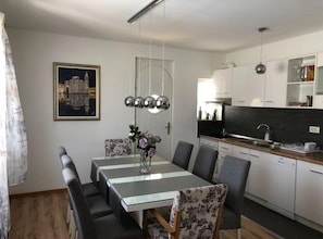 Ferienhaus (ThreeBedroom Holiday Home With Privat) | Eigene Küche