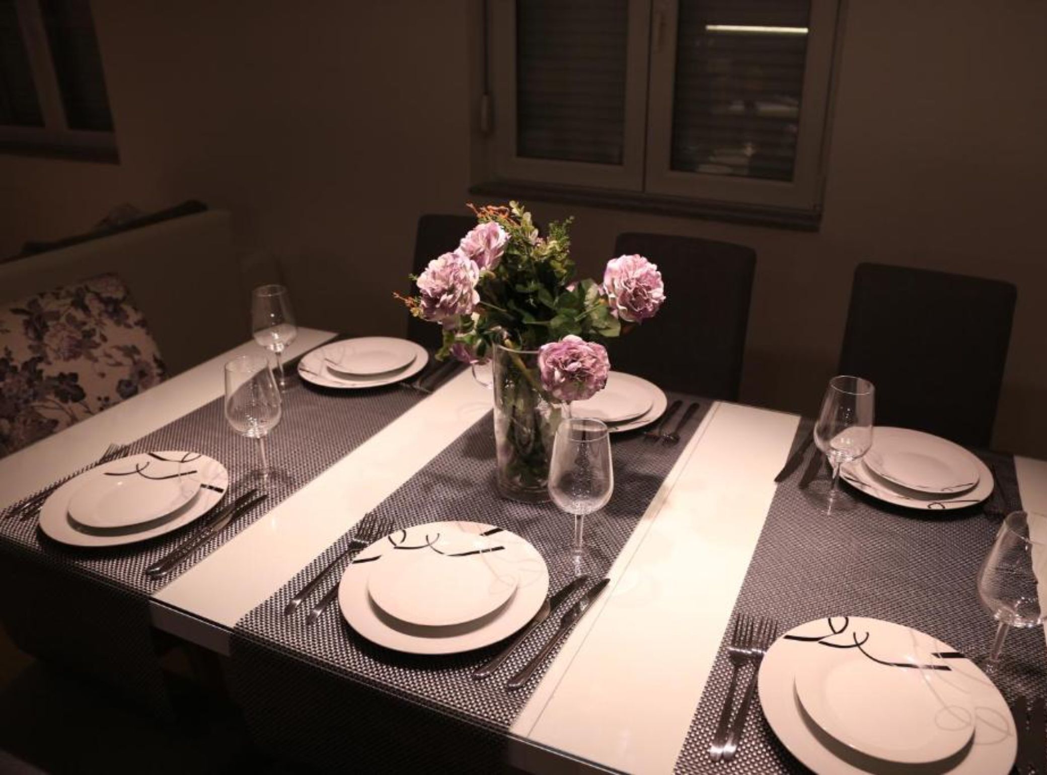 House (ThreeBedroom Holiday Home With Privat) | Dining room