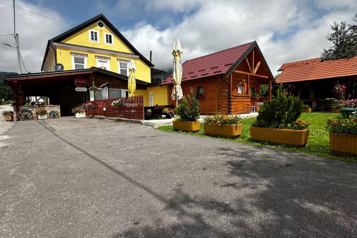 Căn hộ (Comfort One Bedroom Apartment) | Ngoại thất