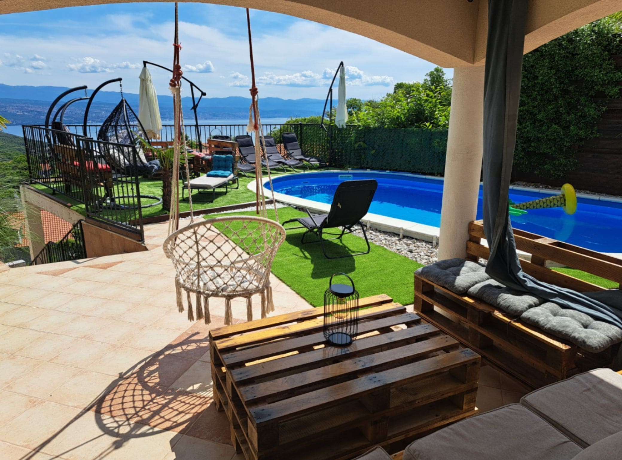 하우스 (Five Bedroom Holiday Home With Pool) | 외관