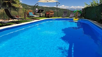 Huis (Five Bedroom Holiday Home With Pool) | Buitenzwembad