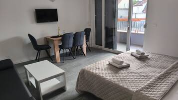 Apartment (Two Bedroom Apartment) | 3 bedrooms