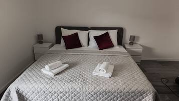Apartment (Two Bedroom Apartment) | 3 bedrooms
