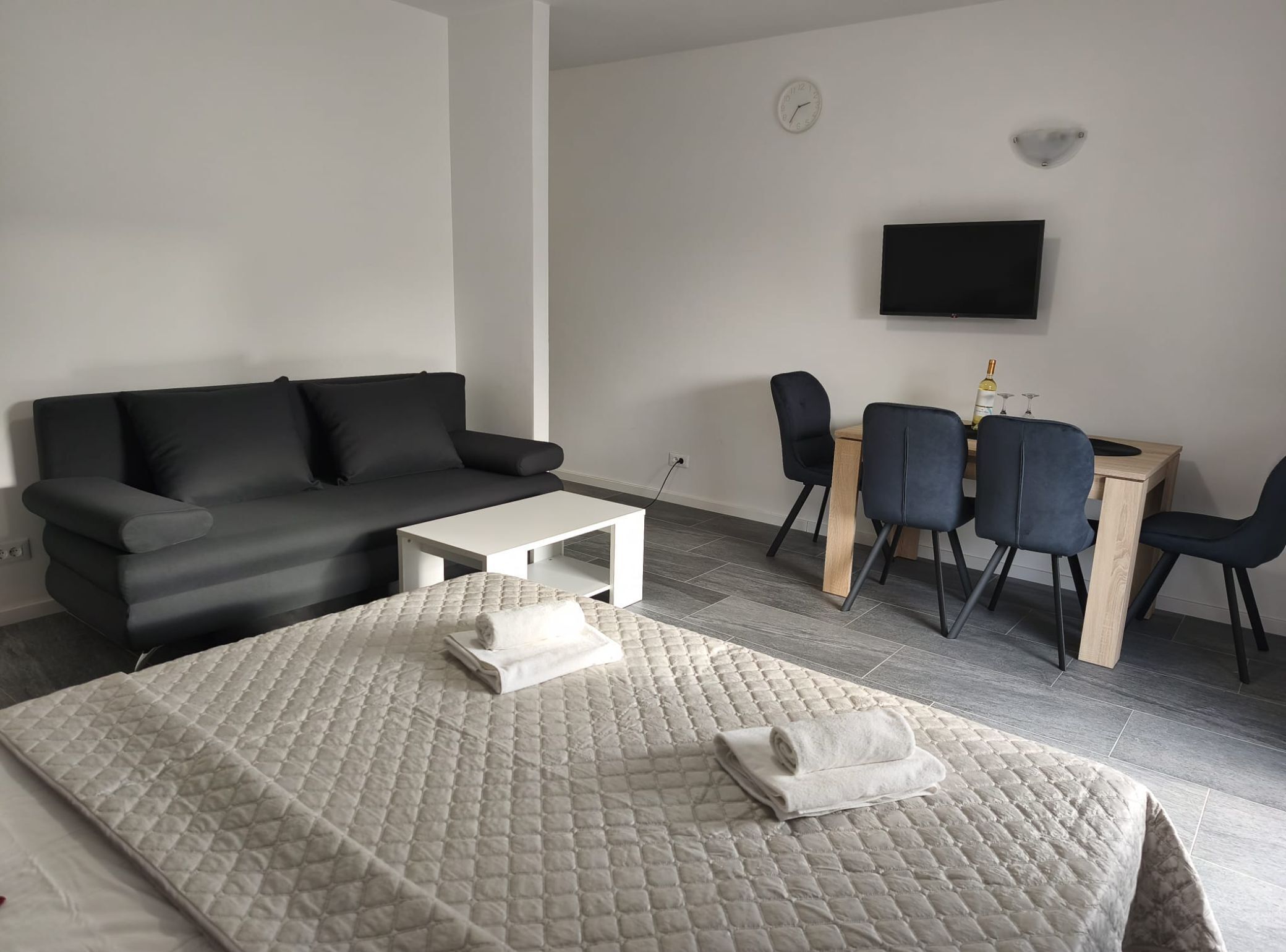 Apartment (Two Bedroom Apartment) | 3 bedrooms