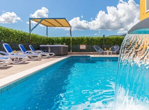 Outdoor pool - Villa M. Family & Pool (Kastela)