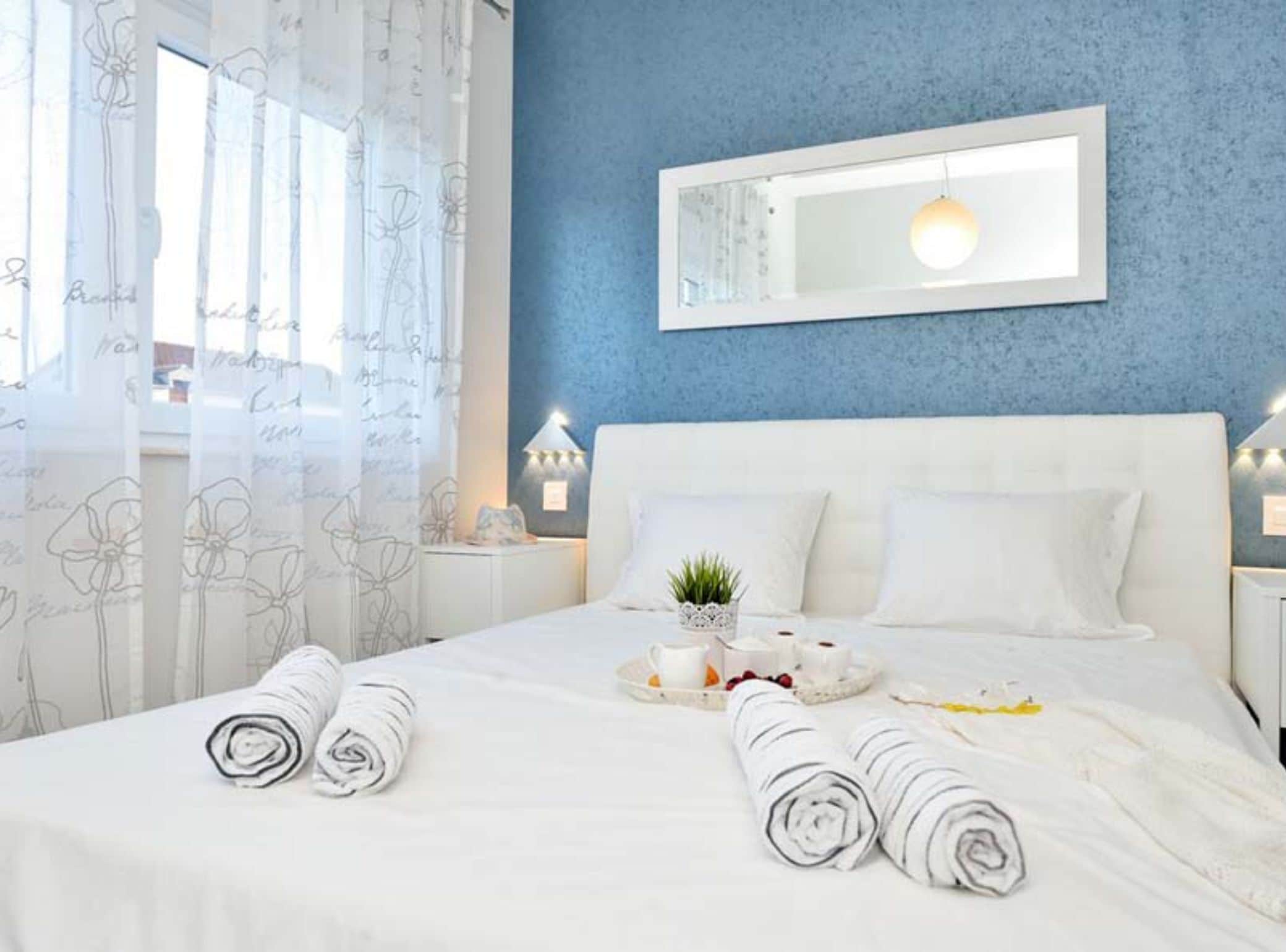 Two Bedroom Apartment with Balcony 4 | 7 bedrooms, cots/infant beds