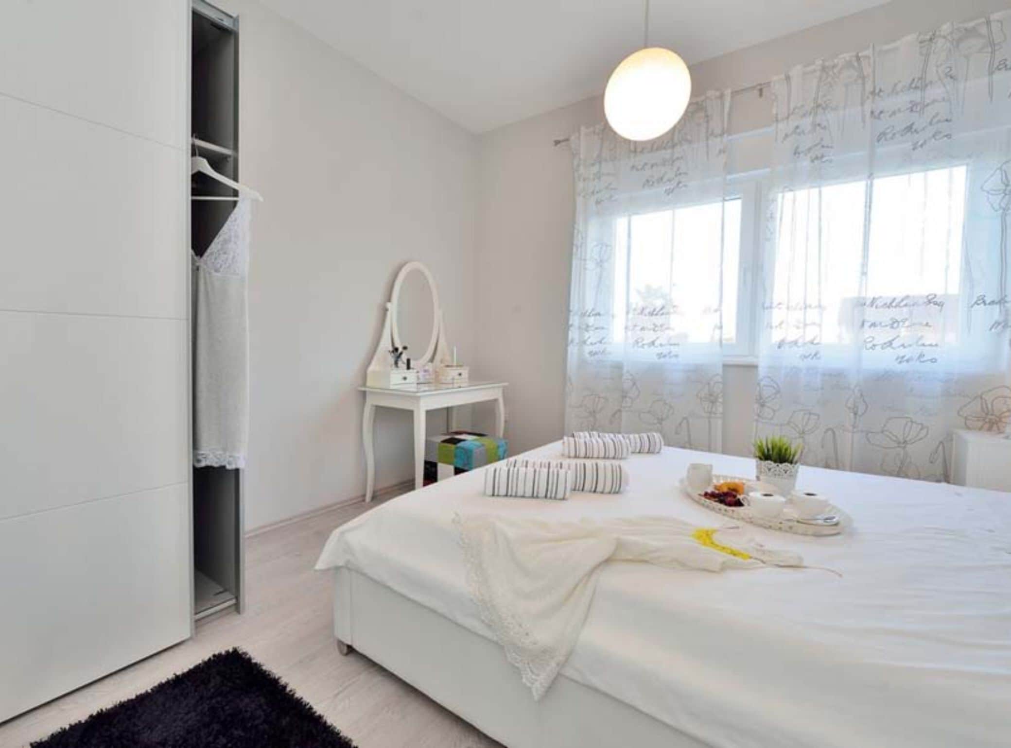 Apartment (Two Bedroom Apartment with Terrace 4)