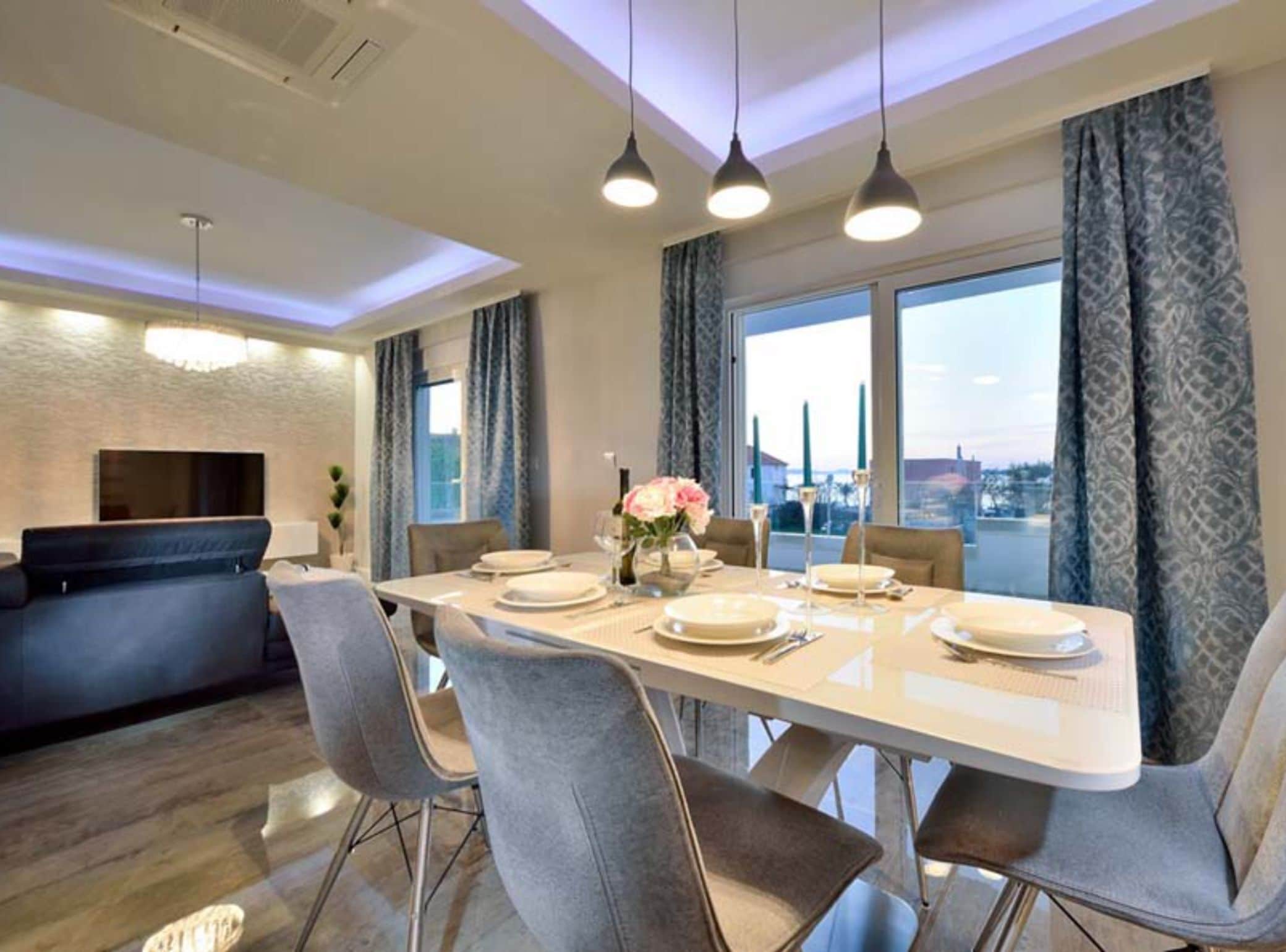 公寓 (Two Bedroom Apartment with Terrace 4) | 飯廳