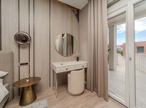 Shower, towels - Luxury Apartments & Suites Dijan (Sukosan)